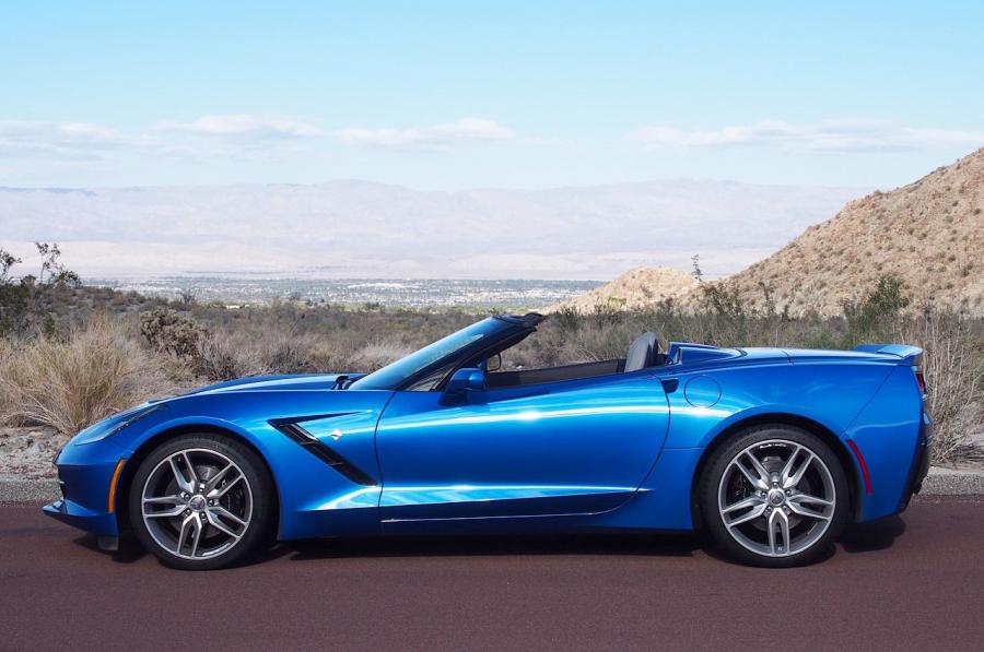 Chevrolet Corvette Stingray Convertible 2014 года  (фото 23 из 28)